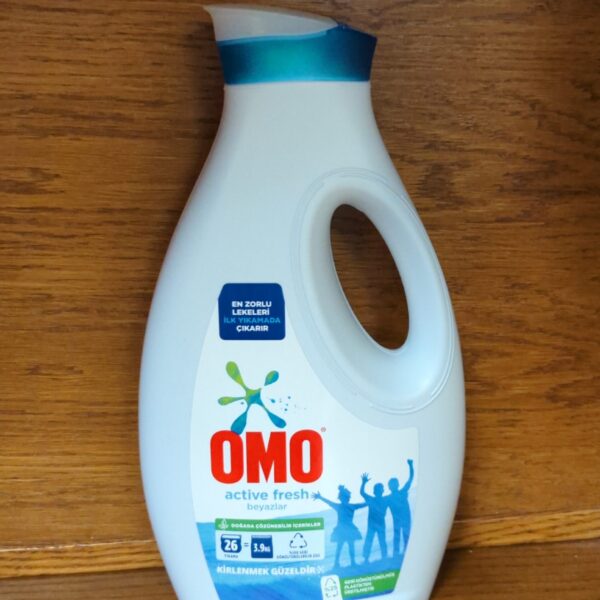 Omo Beyazlar Icin Active Fresh Sivi / Liquid White Detergent - 1.69 LT