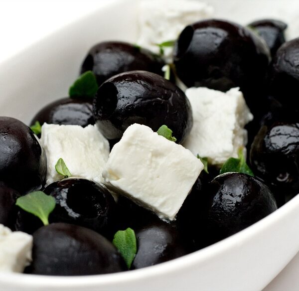 Marmara Birlik Mega Siyah Zeytin - Dokme / Mega Black Olives - Bulk