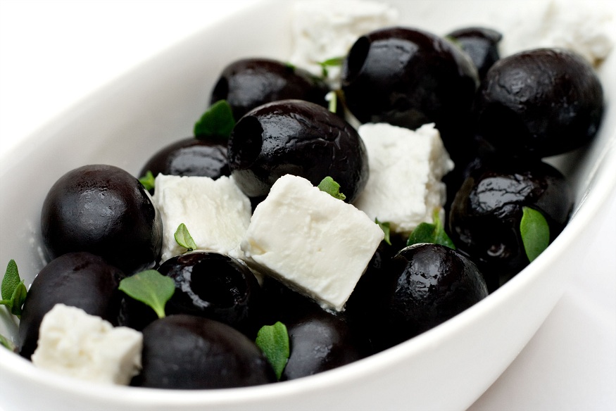 7-olives Marmara Birlik Mega Siyah Zeytin - Dokme / Mega Black Olives - Bulk - Image 1