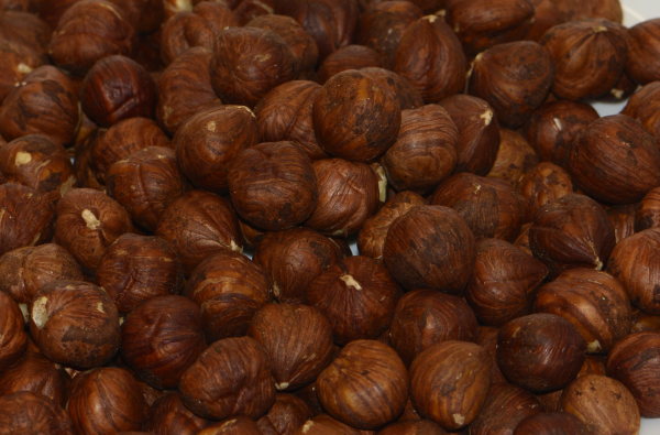 Cig Findik Ici - Dokme / Raw Hazelnut - Bulk - 11.99 / LB - Loose